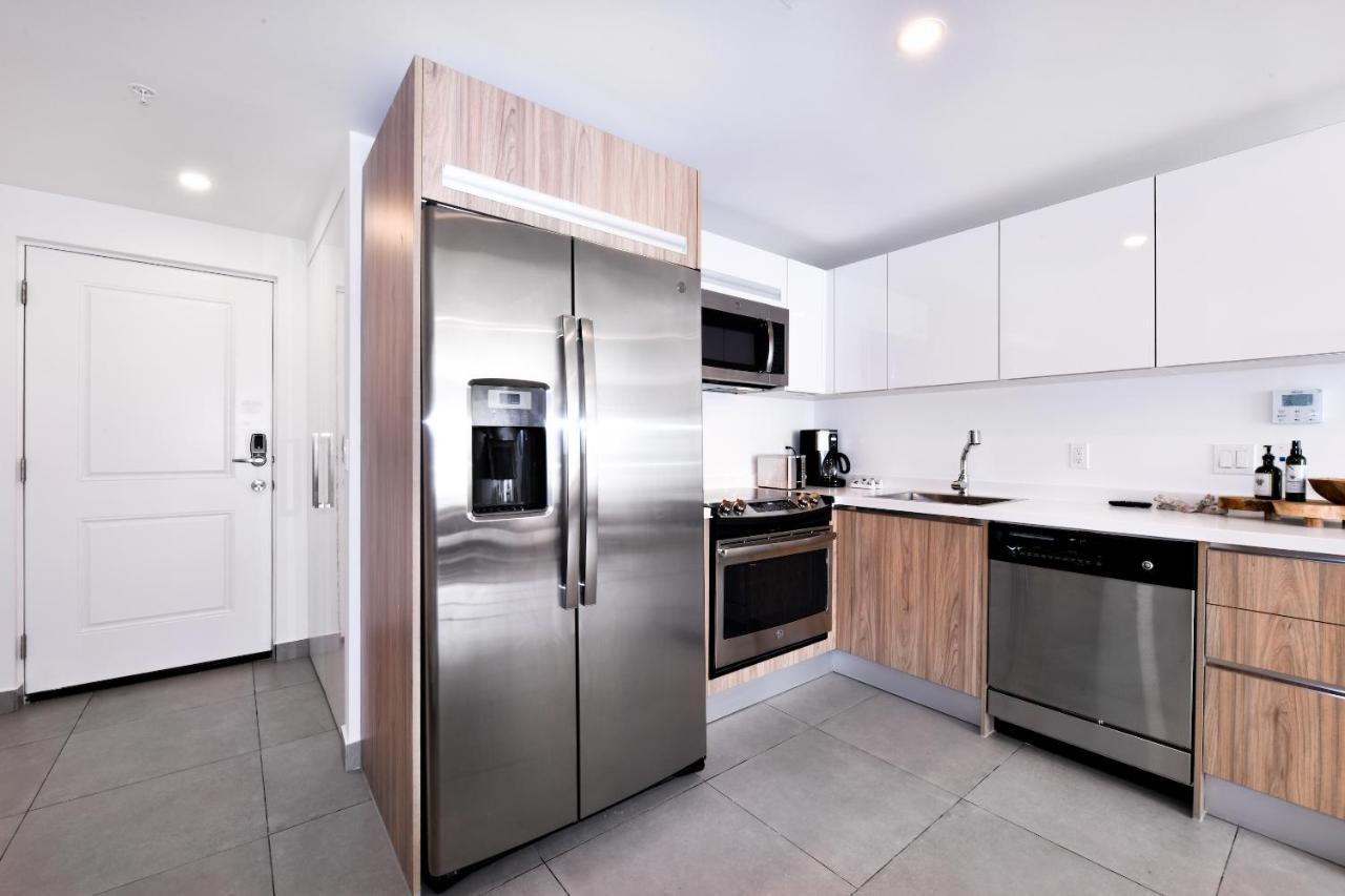Stylish Luxury Condo, Central Location, Ocean View, Pool, Gym Oranjestad Zewnętrze zdjęcie